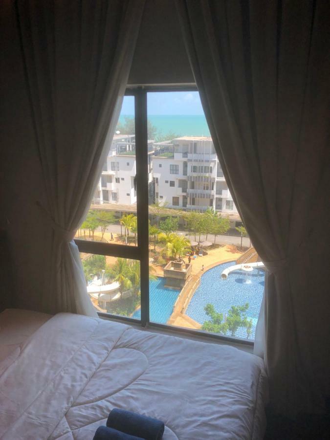 Swiss Garden Pool Sea View Luxury & Family Pangsapuri Kuantan