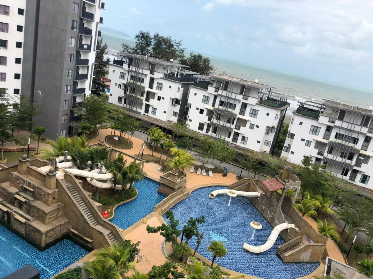 Swiss Garden Pool Sea View Luxury & Family Kuantan